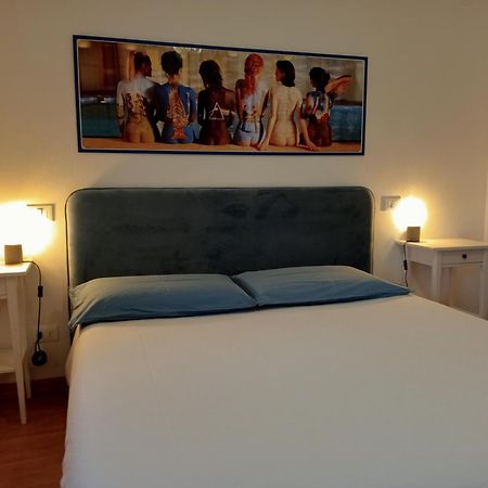Bed And Breakfast Anna Isera Εξωτερικό φωτογραφία