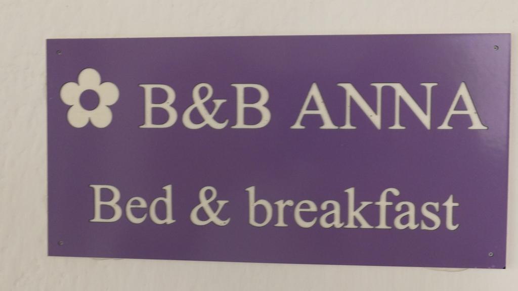 Bed And Breakfast Anna Isera Εξωτερικό φωτογραφία