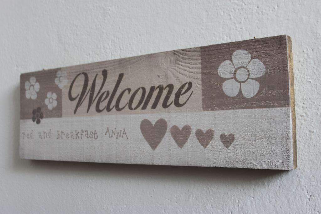 Bed And Breakfast Anna Isera Εξωτερικό φωτογραφία