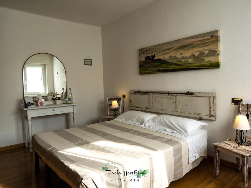 Bed And Breakfast Anna Isera Εξωτερικό φωτογραφία